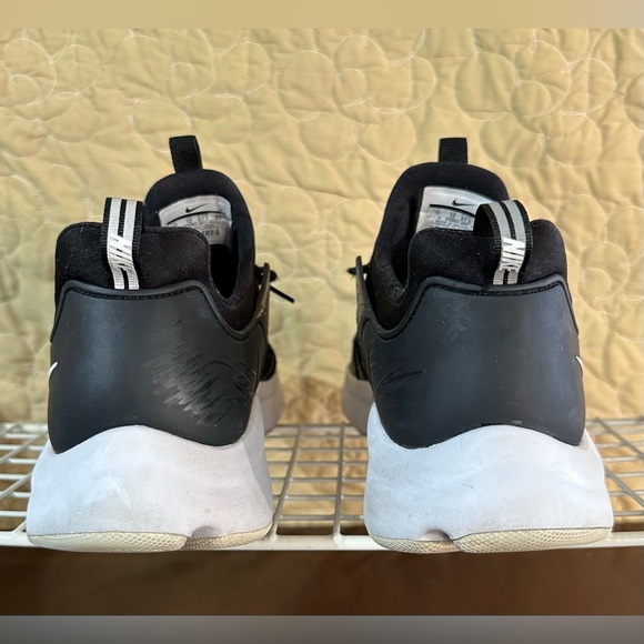 Men’s Nike Darwin Black - 819803-002 - Size 13 - Picture 4 of 5